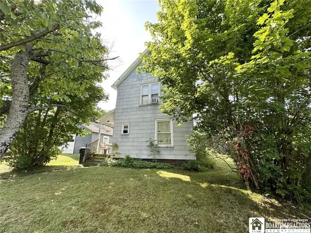 $49,900 | 307 Summit Avenue, Jamestown, NY 14701