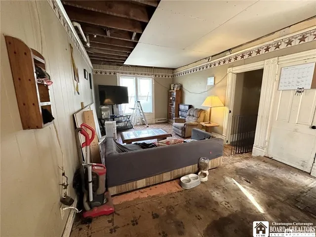 $49,900 | 307 Summit Avenue, Jamestown, NY 14701