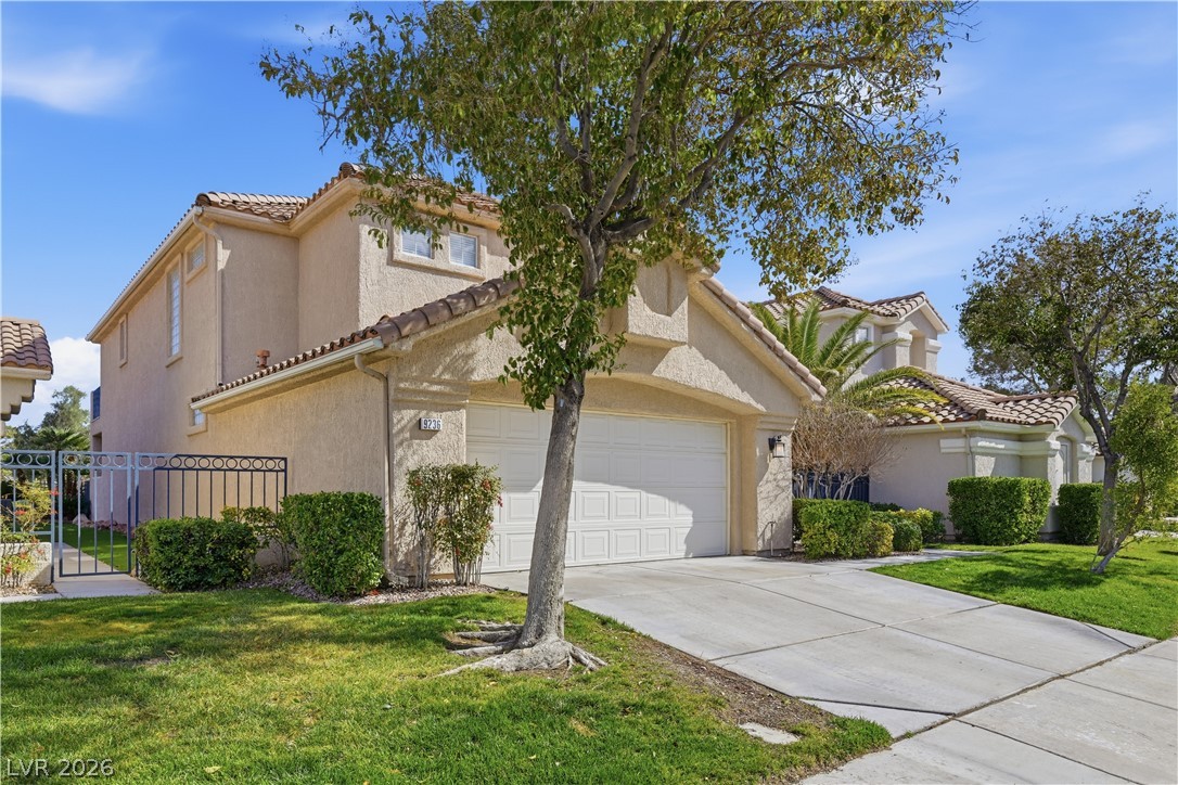 9236 Eagle Ridge Drive Las Vegas, NV 89134 - Photo 2 of 47