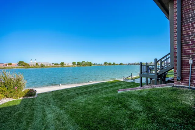 $949,900 | 3606 North Beach Club Circle, Wichita, KS 67205