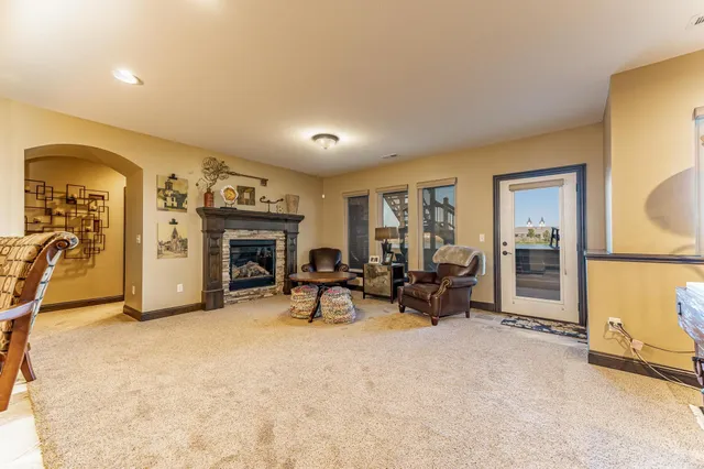 $949,900 | 3606 North Beach Club Circle, Wichita, KS 67205