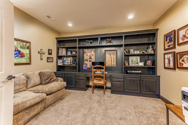 $949,900 | 3606 North Beach Club Circle, Wichita, KS 67205