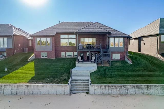 $949,900 | 3606 North Beach Club Circle, Wichita, KS 67205