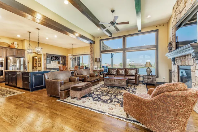 $949,900 | 3606 North Beach Club Circle, Wichita, KS 67205