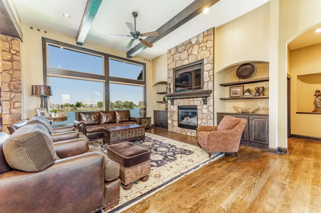 $949,900 | 3606 North Beach Club Circle, Wichita, KS 67205