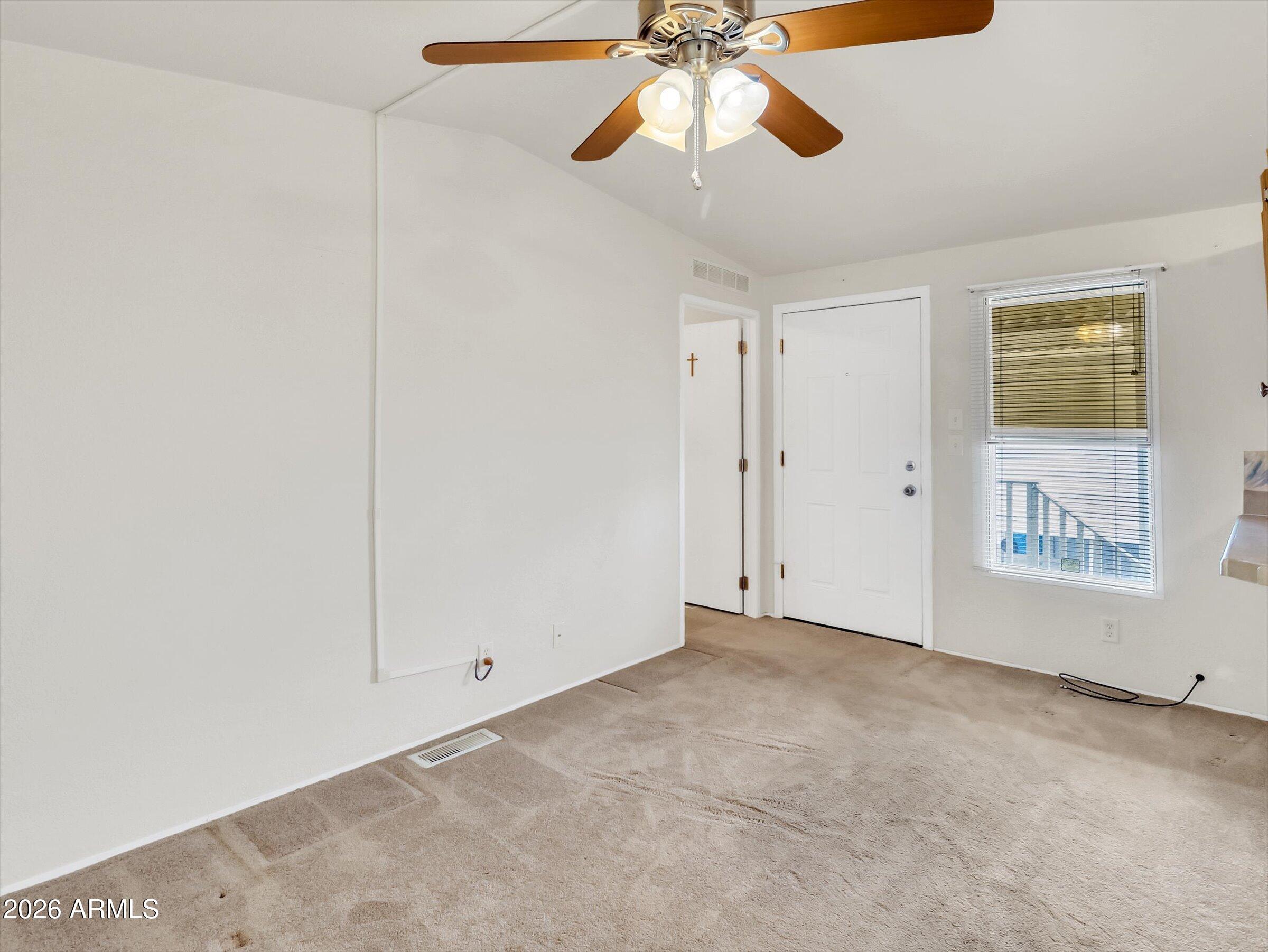 301 South Signal Butte Road, Unit 827 Apache Junction, AZ 85120 - Photo 11 of 29 Main Entrance - Primary bed to the right