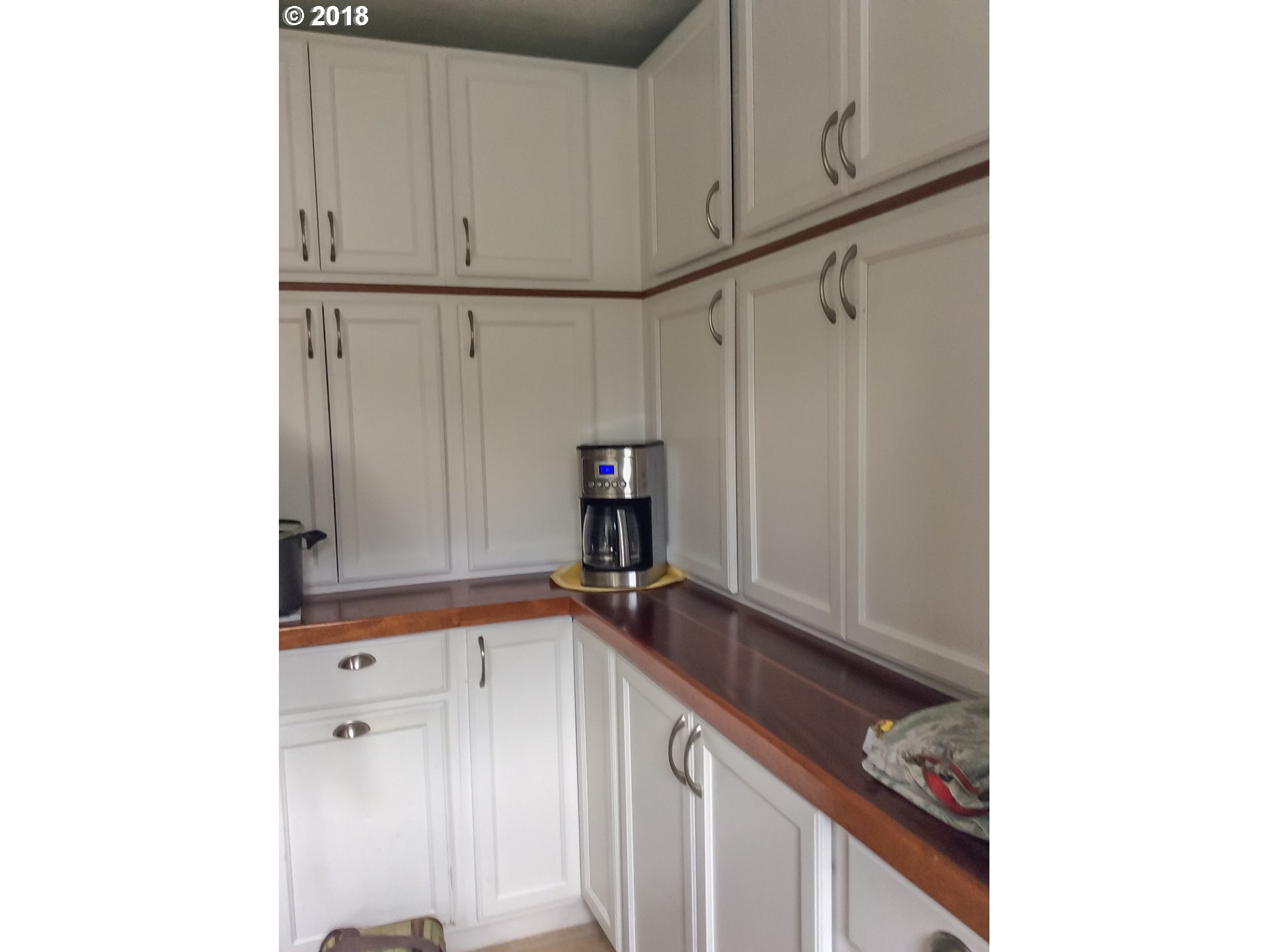 551 6th Street Springfield, OR 97477 - Photo 6 of 12 a view of storage and utility room in empty room