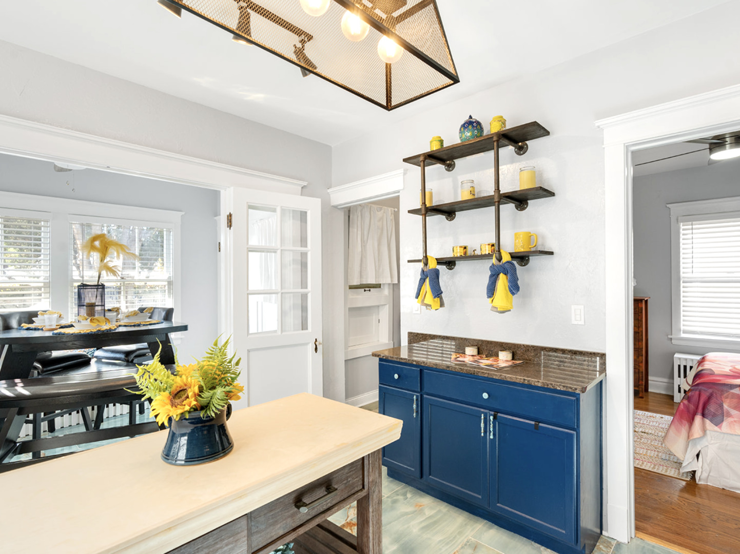 1926 Wisconsin Avenue Berwyn, IL 60402 - Photo 9 of 14