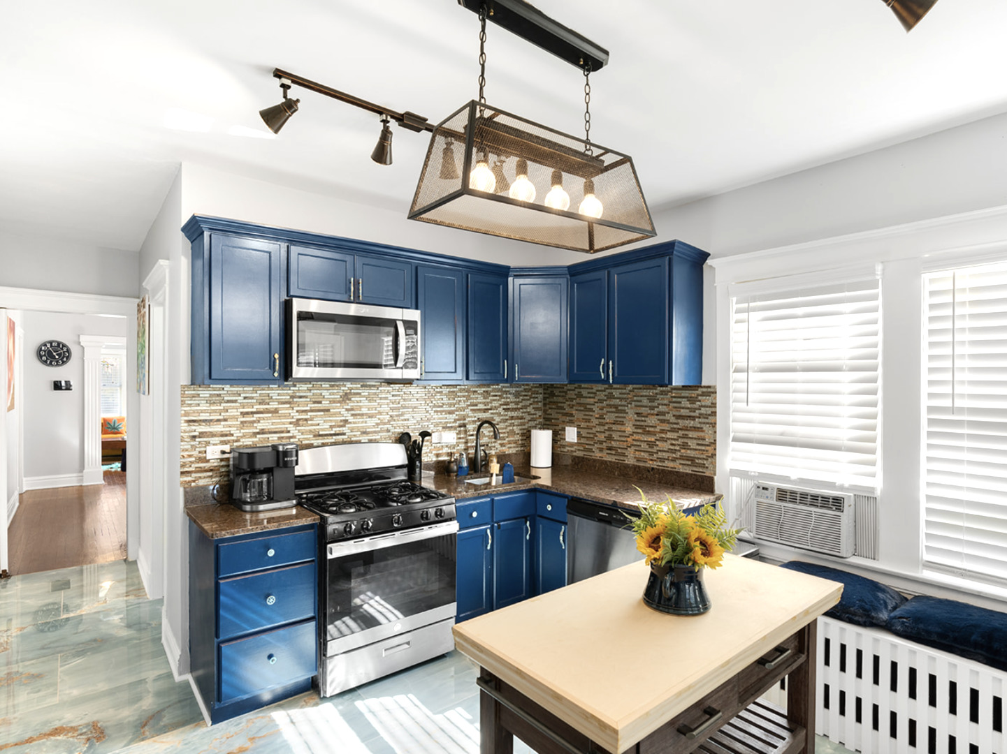 1926 Wisconsin Avenue Berwyn, IL 60402 - Photo 10 of 14