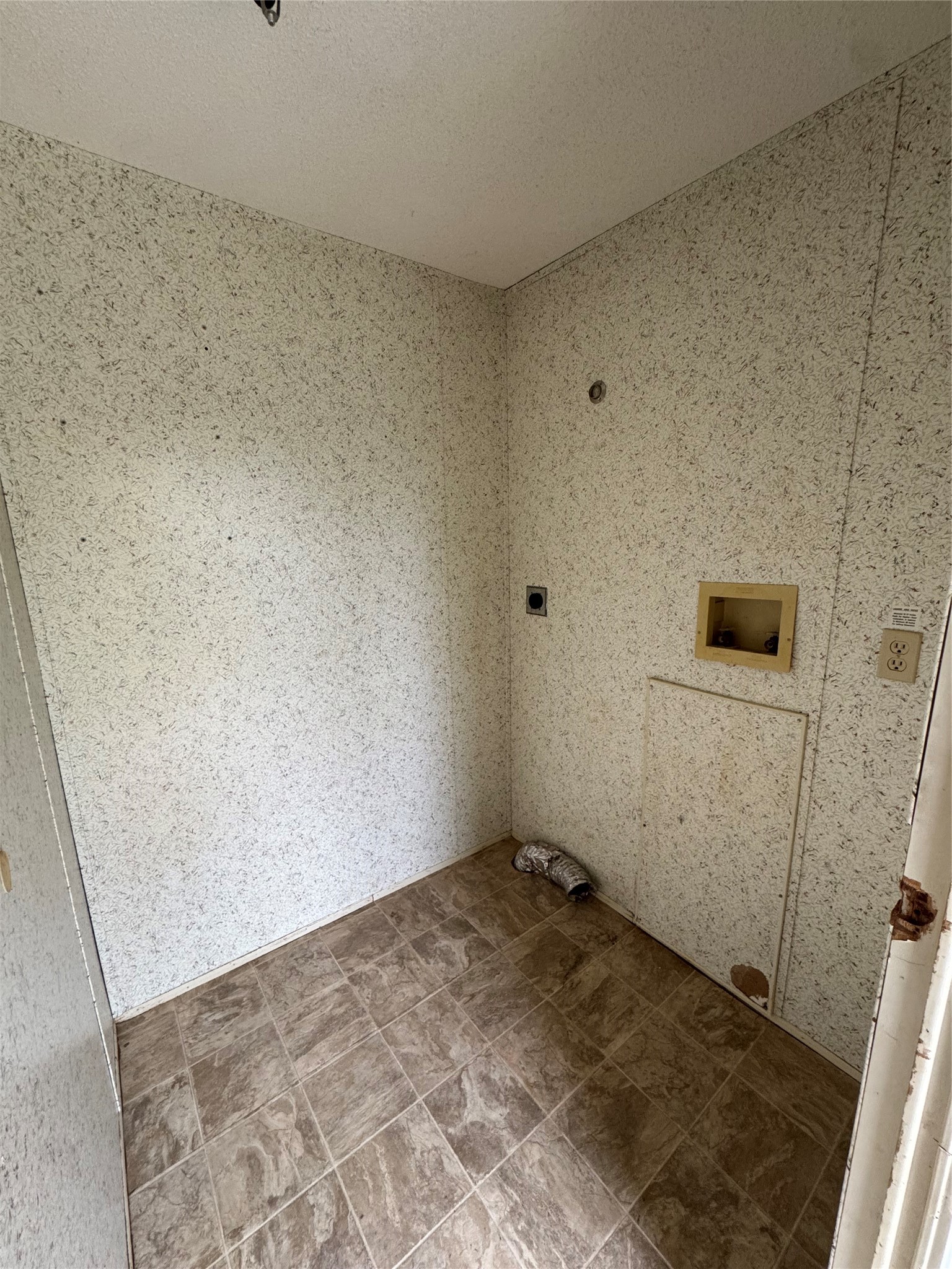 3107 Violet Street Needville, TX 77461 - Photo 9 of 17