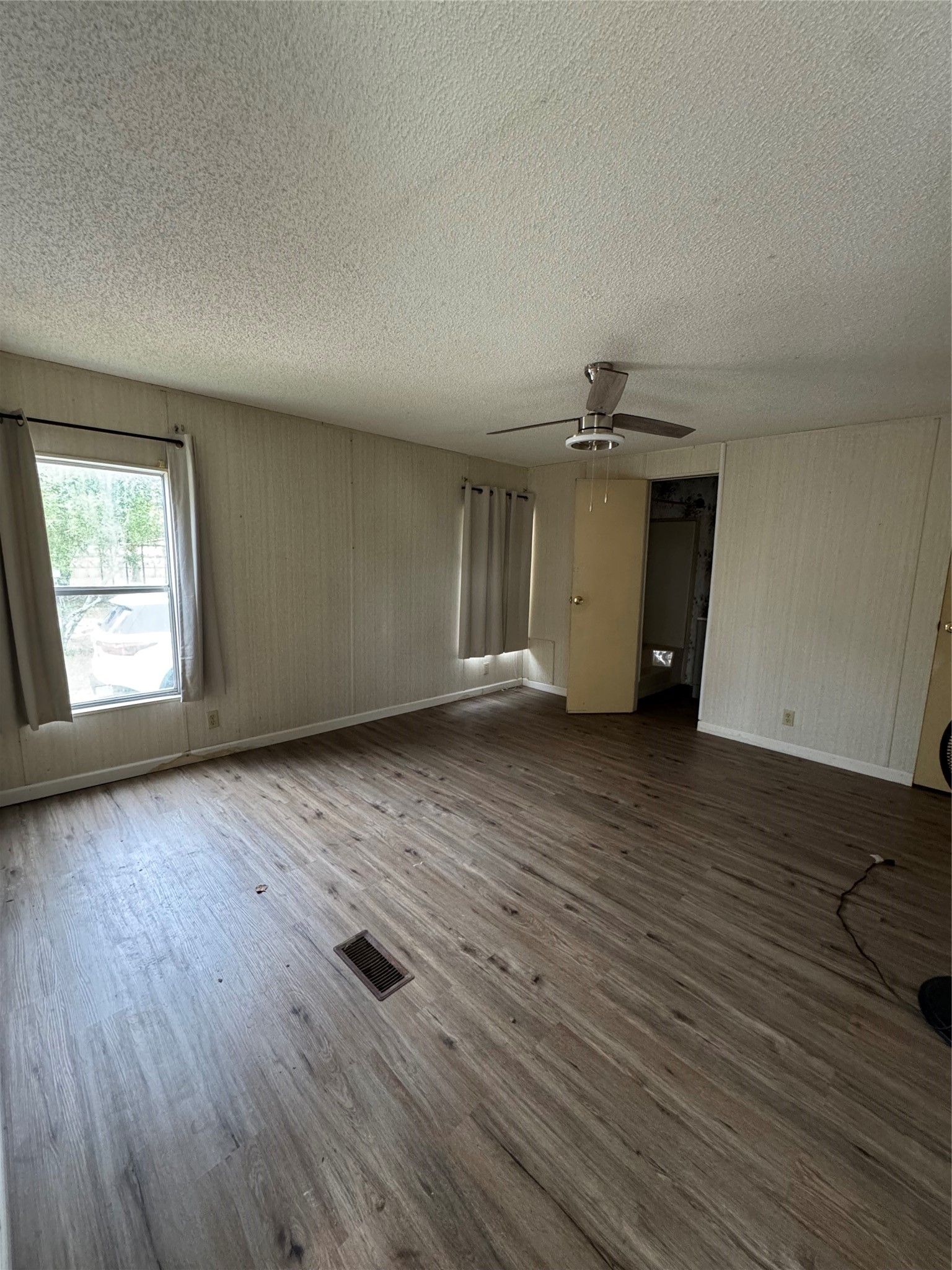 3107 Violet Street Needville, TX 77461 - Photo 10 of 17