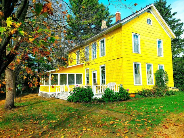 $430,000 | E2044 770th Avenue, Knapp, WI 54749