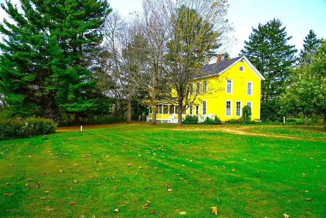 $430,000 | E2044 770th Avenue, Knapp, WI 54749