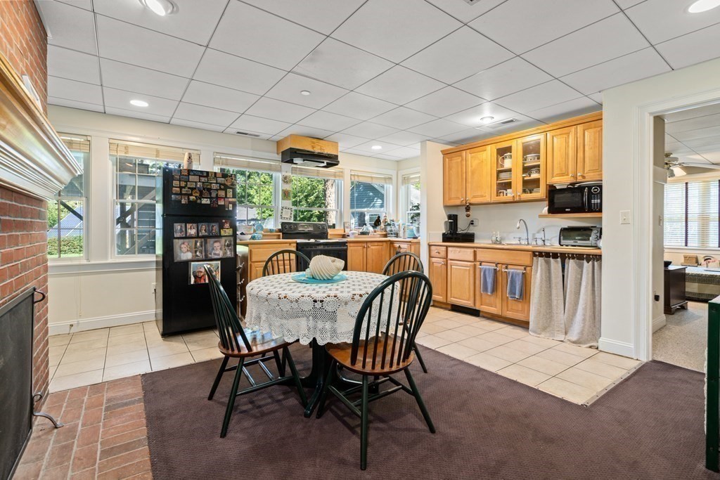 1 Gussett Road Wenham, MA 01984 - Photo 30 of 38