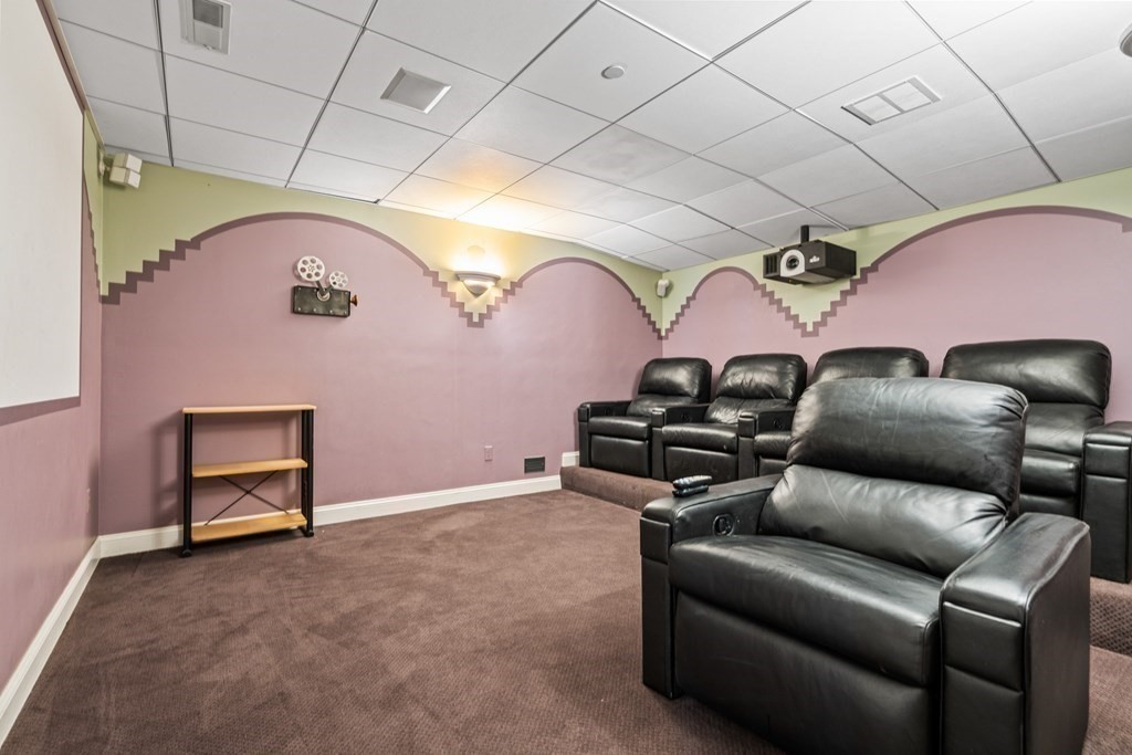 1 Gussett Road Wenham, MA 01984 - Photo 33 of 38