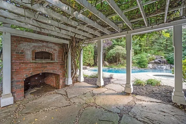 $1,999,997 | 1 Gussett Road, Wenham, MA 01984