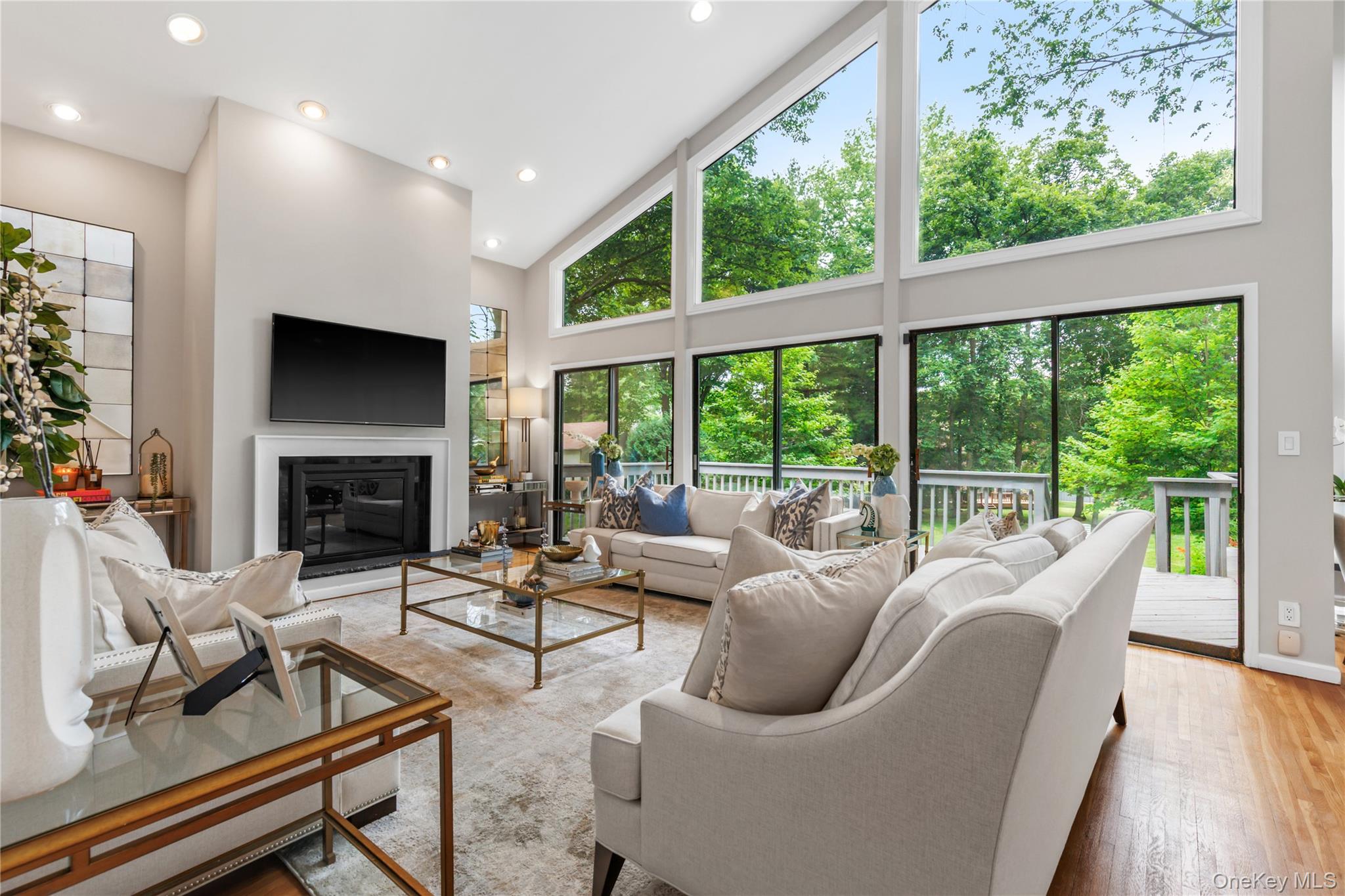 52 Talcott Road Rye Brook, NY 10573 - Photo 8 of 38