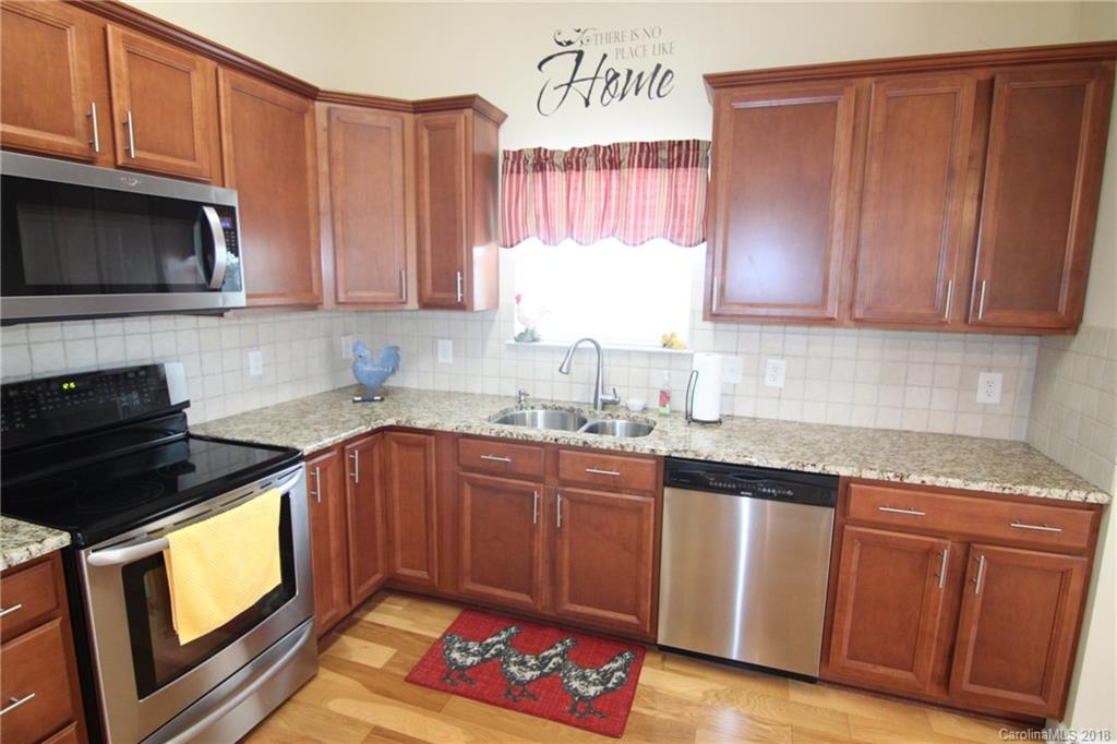 812 River Trail Road Lowell, NC 28098 - Photo 7 of 28 Gallery Image 7