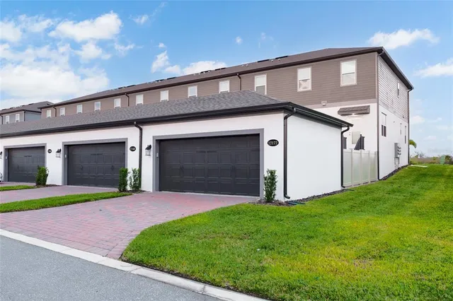 $2,900 | 12172 Plumpton Drive, Winter Garden, FL 34787