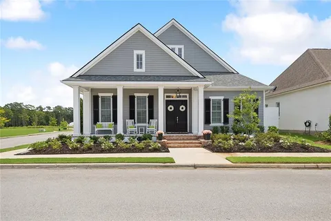 $949,000 | 180 Magnolia Mound Avenue, Covington, LA 70433