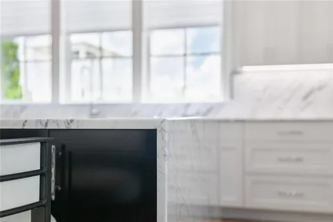 $949,000 | 180 Magnolia Mound Avenue, Covington, LA 70433