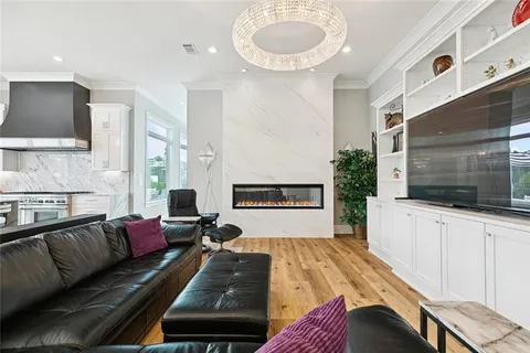 $949,000 | 180 Magnolia Mound Avenue, Covington, LA 70433