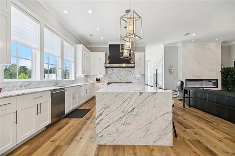 $949,000 | 180 Magnolia Mound Avenue, Covington, LA 70433