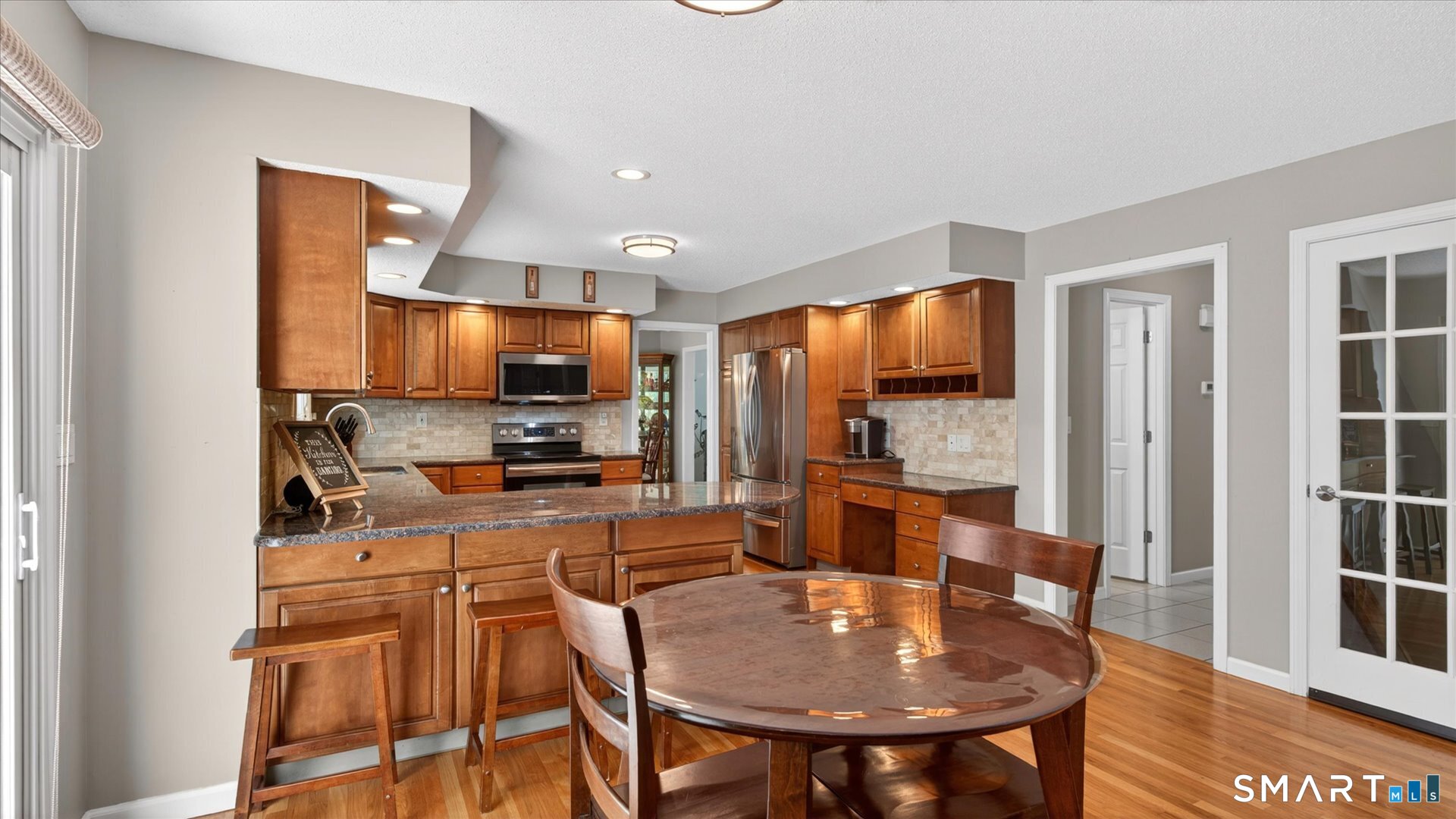 7 Village View Lane Farmington, CT 06085 - Photo 15 of 40