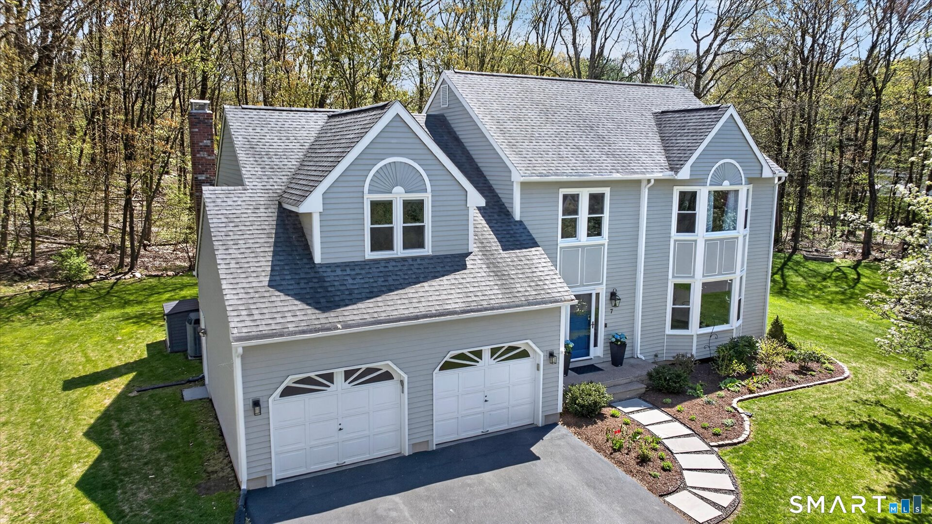 7 Village View Lane Farmington, CT 06085 - Photo 2 of 40