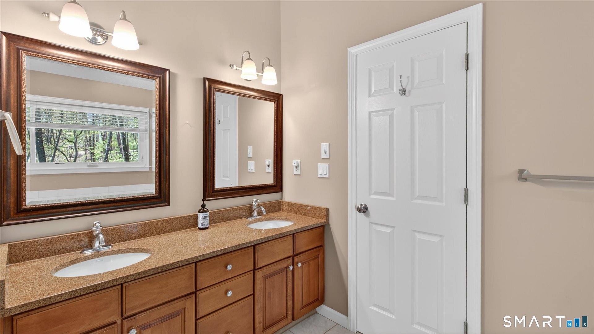 7 Village View Lane Farmington, CT 06085 - Photo 33 of 40