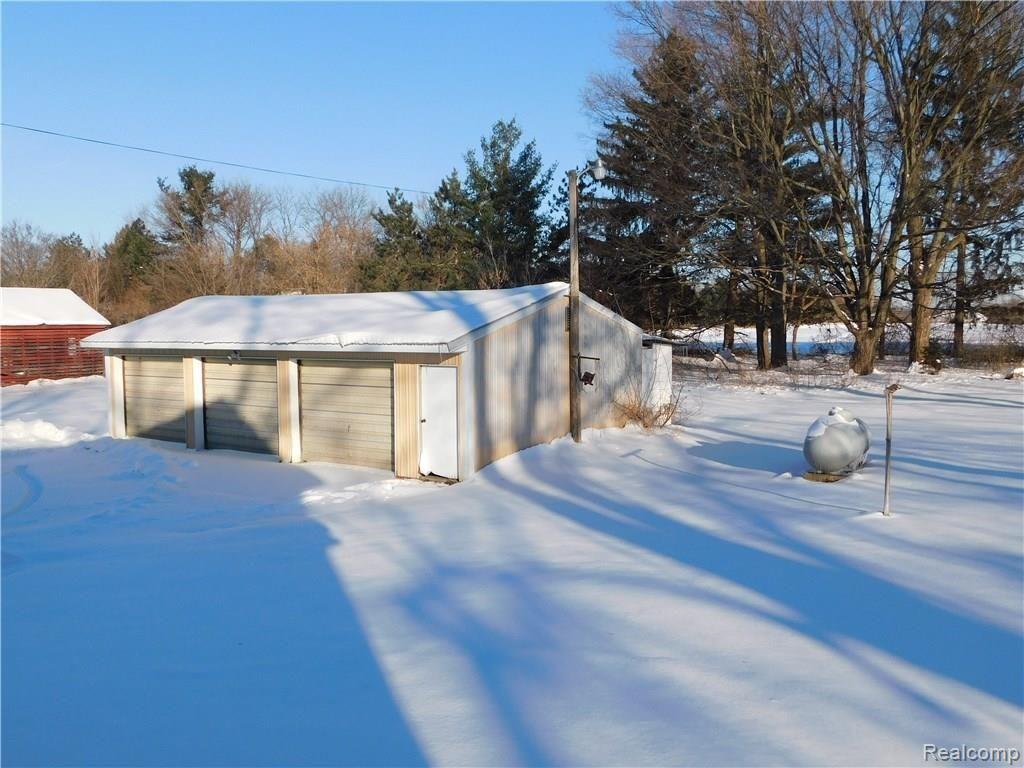 4300 Wheeler Road Fowlerville, MI 48836 - Photo 9 of 10 DSCN0267.JPG