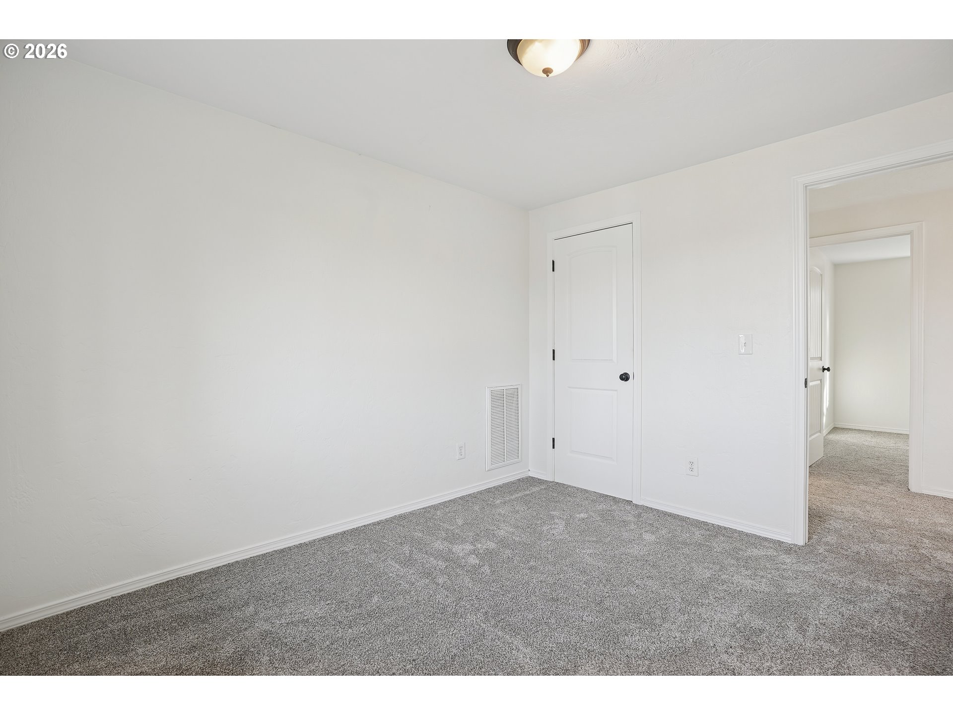 495 Angelee Court Lebanon, OR 97355 - Photo 23 of 32