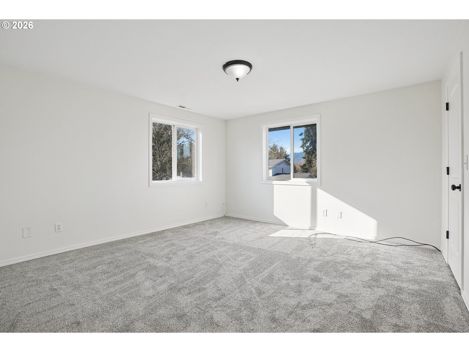 495 Angelee Court Lebanon, OR 97355 - Photo 26 of 32