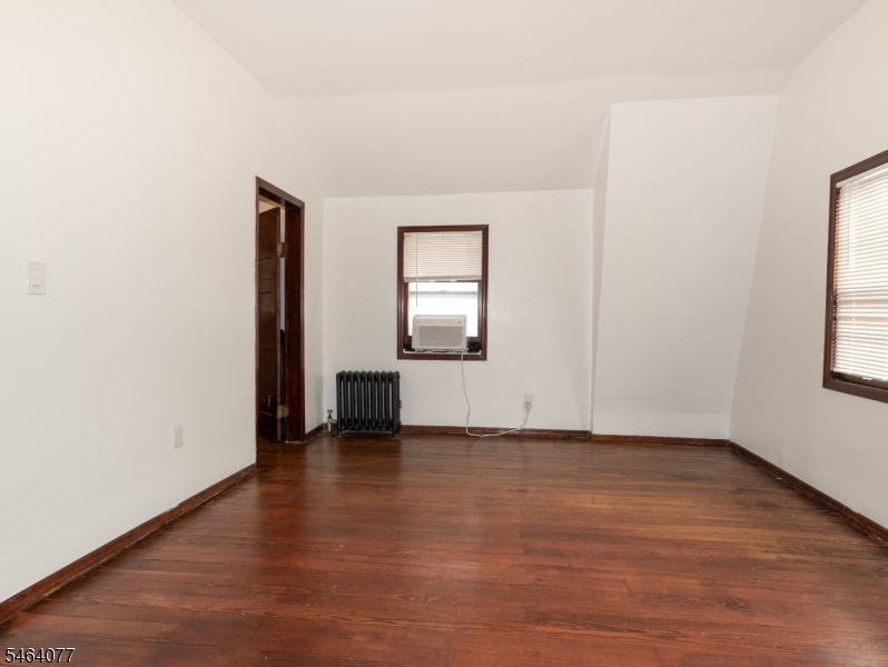 357 Ridgewood Avenue Newark, NJ 07112 - Photo 22 of 33 Gallery Image 22