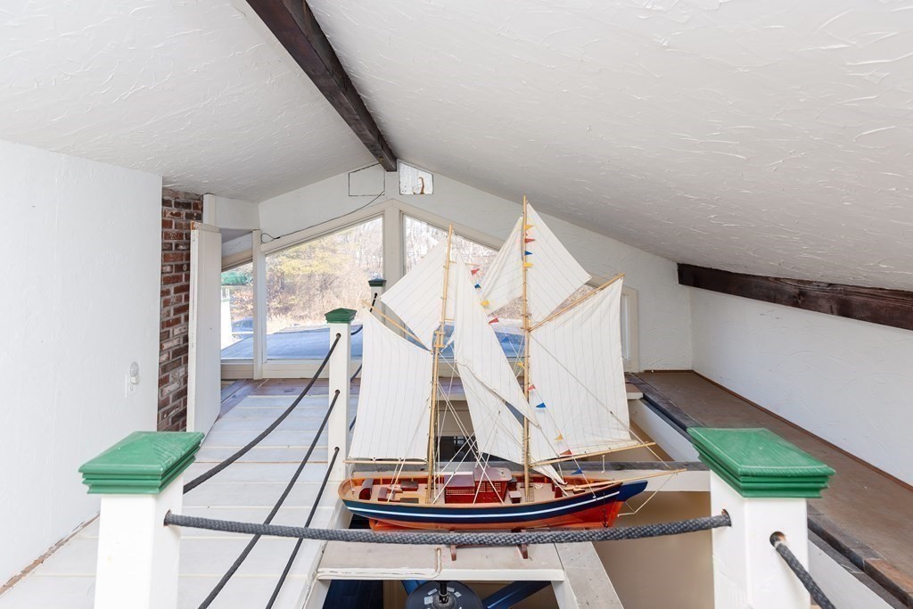 26 Blueberry Road Marshfield, MA 02050 - Photo 19 of 40 Gallery Image 19