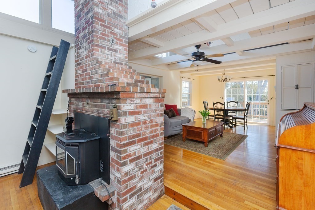 26 Blueberry Road Marshfield, MA 02050 - Photo 9 of 40 Gallery Image 9