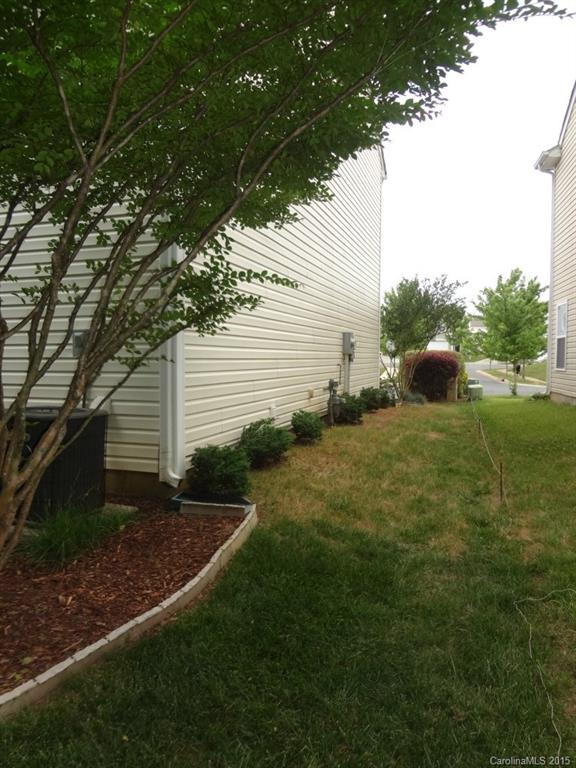 8926 Chalkstone Road Charlotte, NC 28216 - Photo 18 of 24 Gallery Image 18