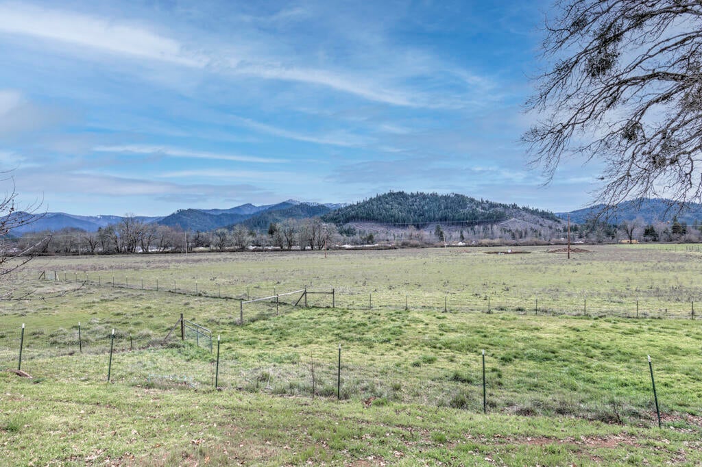 4001 Deer Creek Road Selma, OR 97538 - Photo 50 of 69 4001DeerCrRd-51