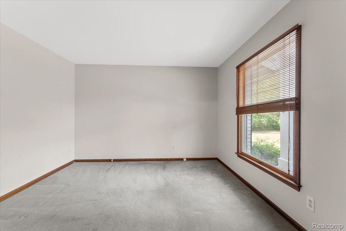 8601 Bridge Road Grosse Ile, MI 48138 - Photo 23 of 62 Gallery Image 23