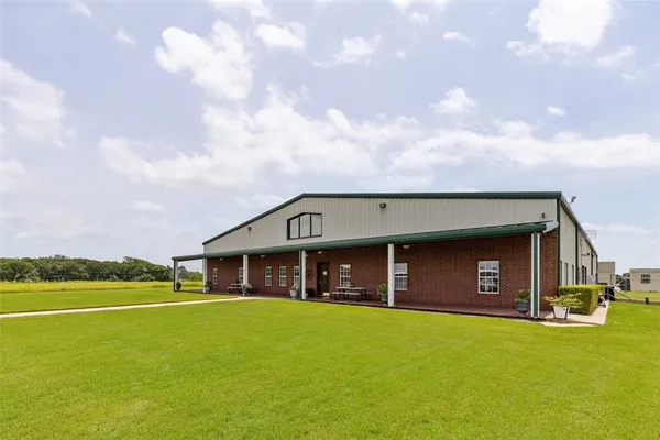 $18,500,000 | 836 Debbie Lane, Pilot Point, TX 76258