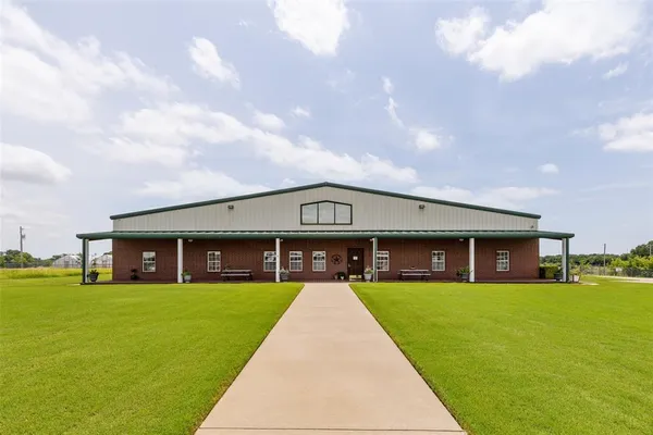 $18,500,000 | 836 Debbie Lane, Pilot Point, TX 76258