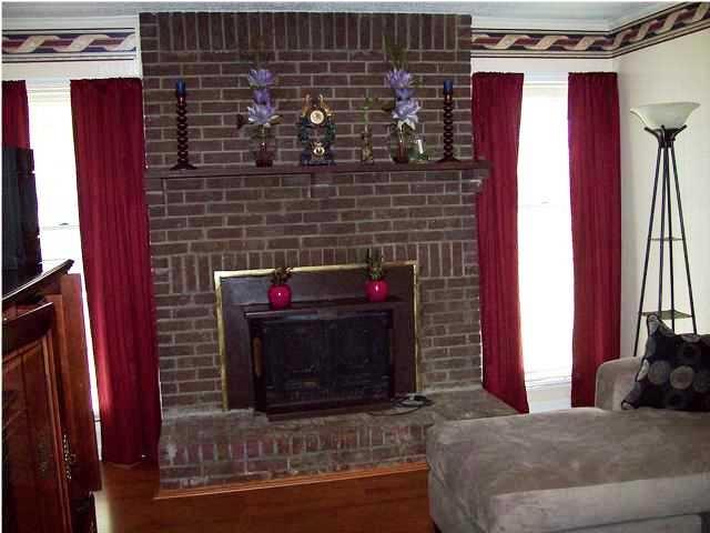 8215 Delhi Road North Charleston, SC 29406 - Photo 9 of 11 9 liv