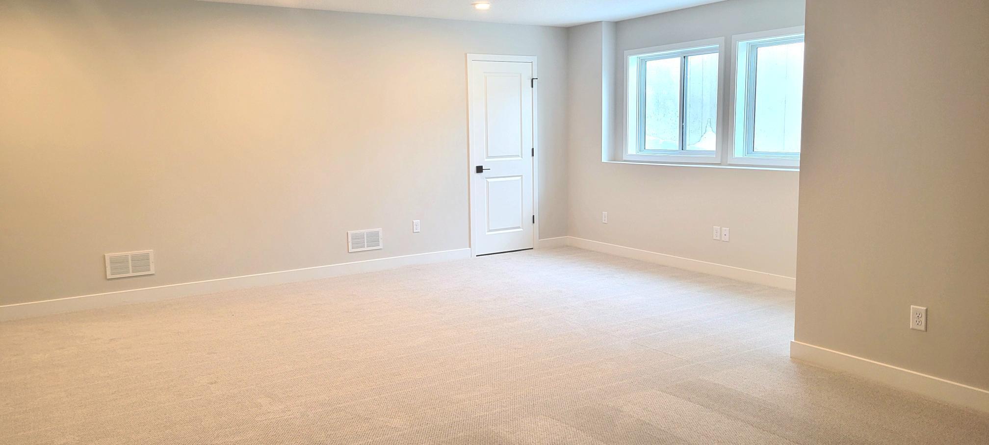 2018 Tamarack Road Chaska, MN 55318 - Photo 21 of 34