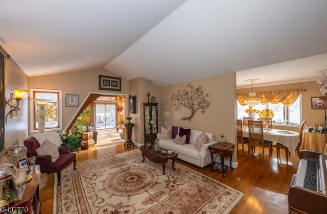 $599,999 | 3 Birchwood Drive, Vernon, NJ 07460