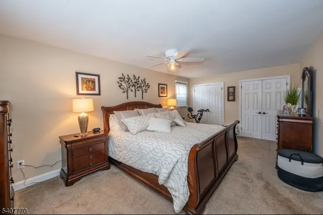 $599,999 | 3 Birchwood Drive, Vernon, NJ 07460