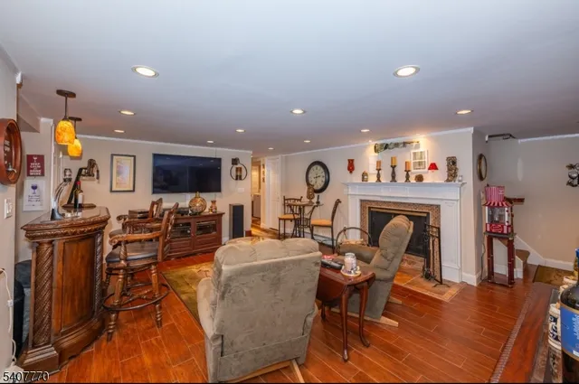 $599,999 | 3 Birchwood Drive, Vernon, NJ 07460