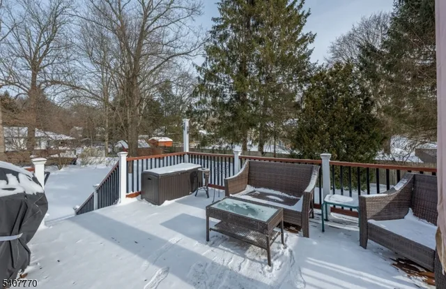 $599,999 | 3 Birchwood Drive, Vernon, NJ 07460