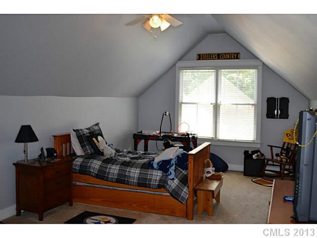 113 Mills Lane Fort Mill, SC 29708 - Photo 10 of 16 a living room with furniture and a window