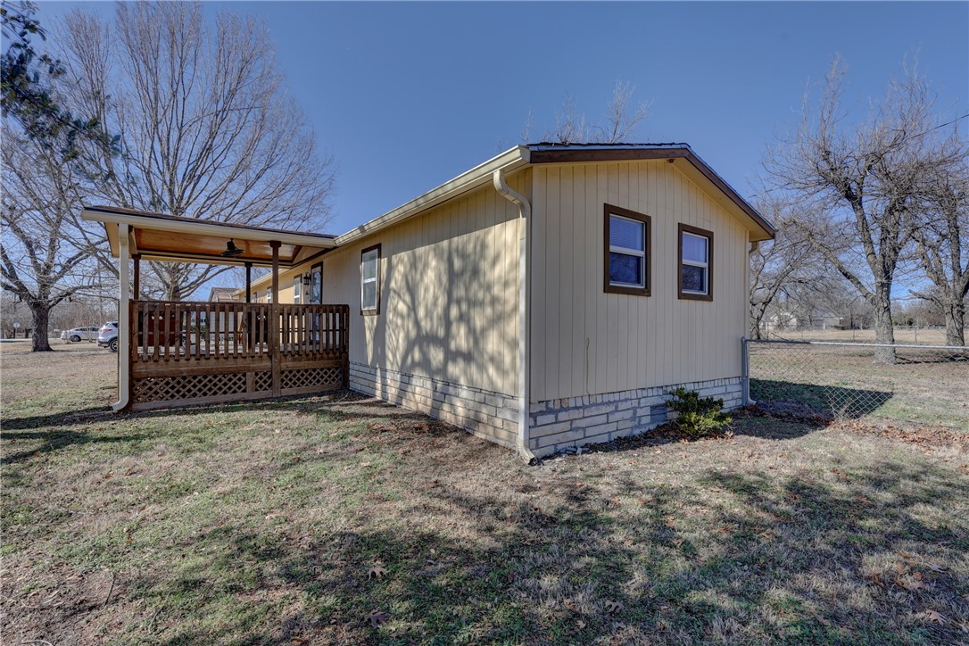 117 Denmark Street Walnut Springs, TX 76690 - Photo 3 of 40