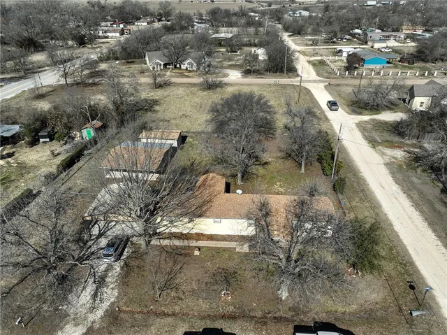 $250,000 | 117 Denmark Street, Walnut Springs, TX 76690